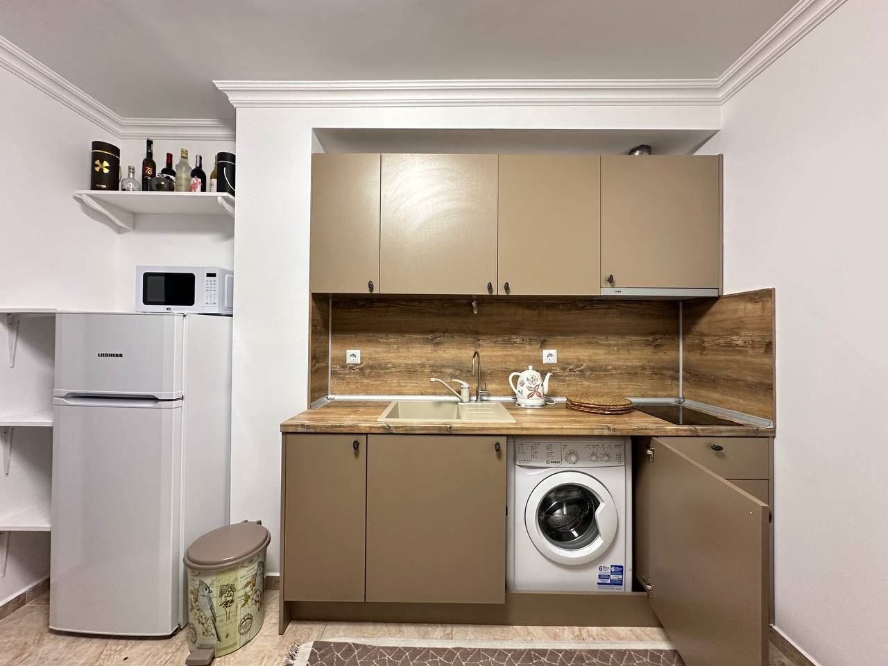 Apartmán se dvěma ložnicemi a výhledem na moře 200 m od pláže ve Sveti Vlas