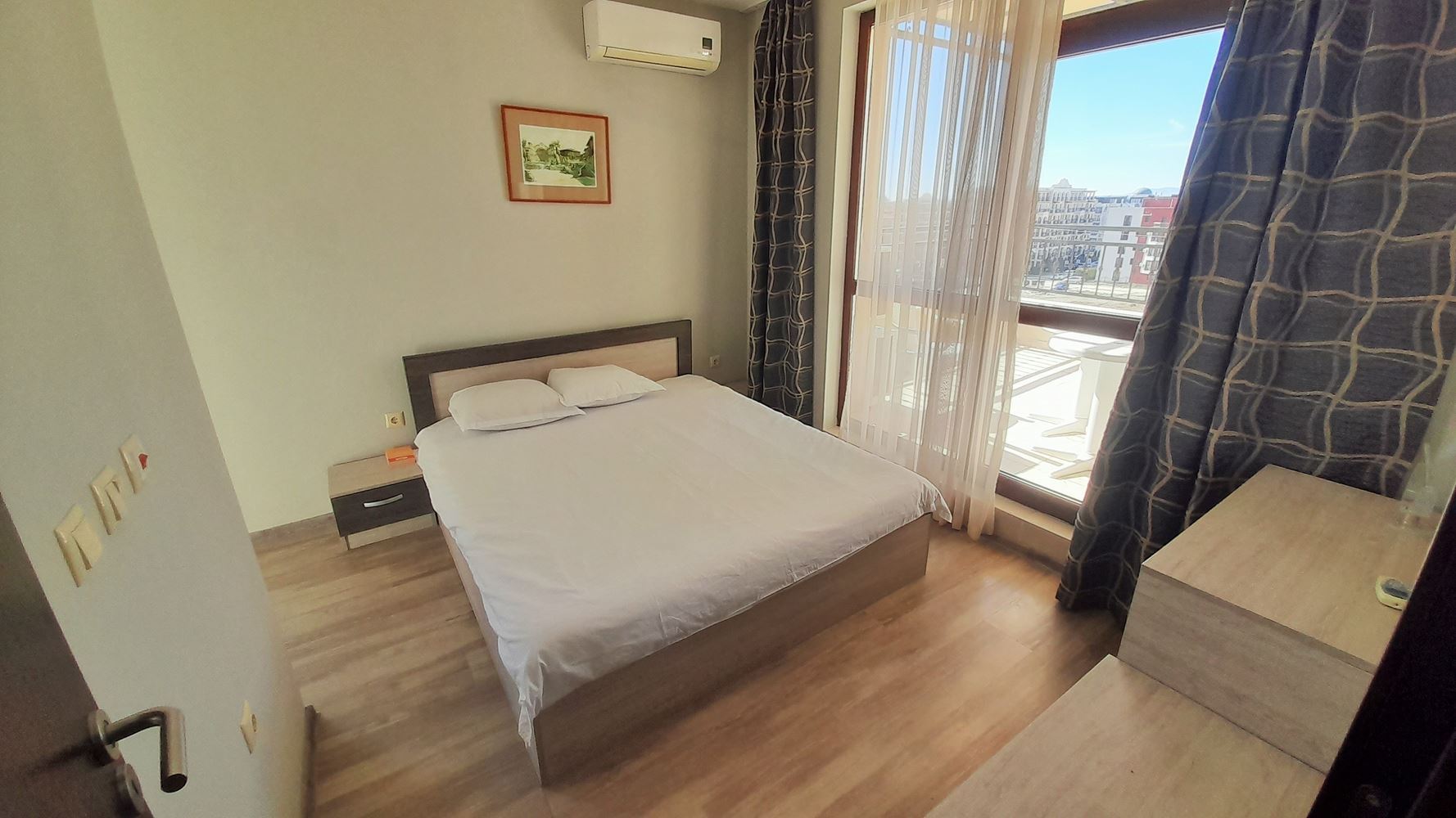 Atraktivní apartmán s jednou ložnicí s výhledem na moře a hory ve Svatém Vlasu