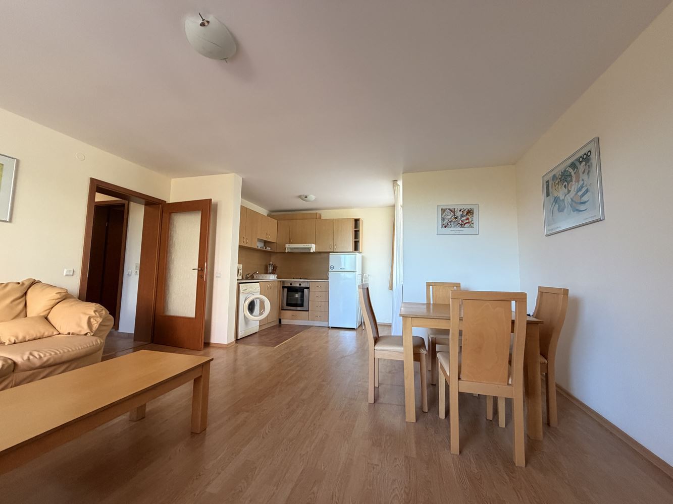Absolutně první linie v Sveti Vlas! Prostorný apartmán s jednou ložnicí a nádherným výhledem na moře