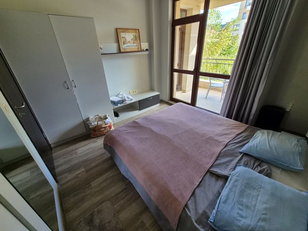 Apartmán ve Sveti Vlas 300 m od pláže – skvělá lokalita, luxusní komplex se středomořskou atmosférou