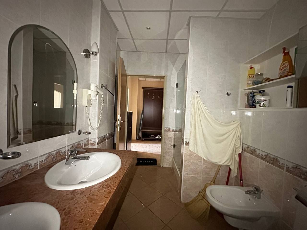 Prostorný apartmán s výhledem na moře v první linii v Pomorie – rekreační nemovitost s atmosférou luxusního resortu