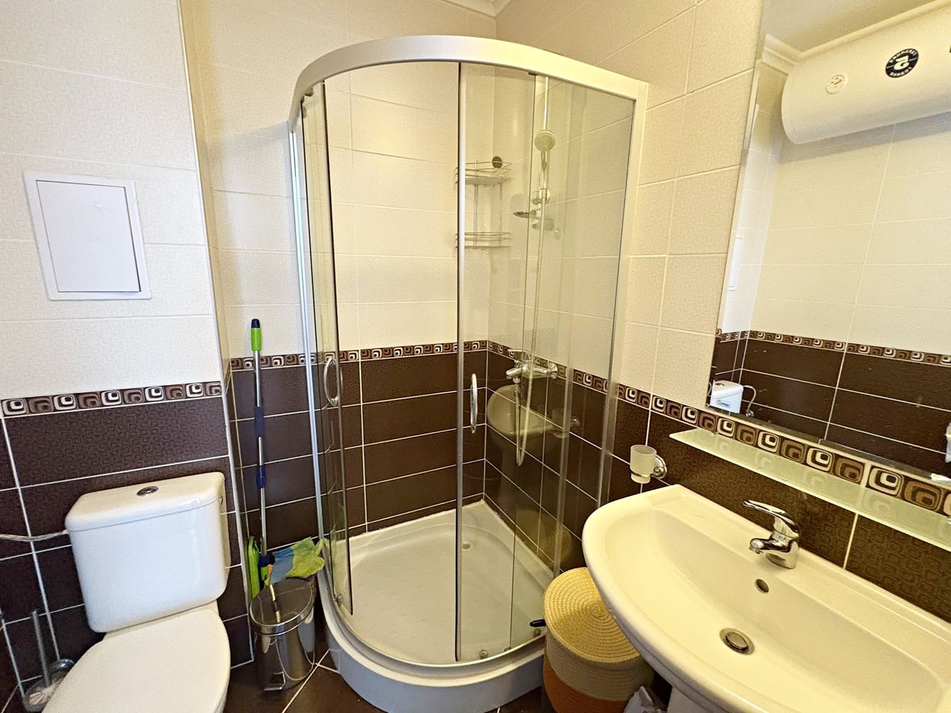 Luxusní apartmán s jednou ložnicí s panoramatickým výhledem na moře v první linii ve Sveti Vlas