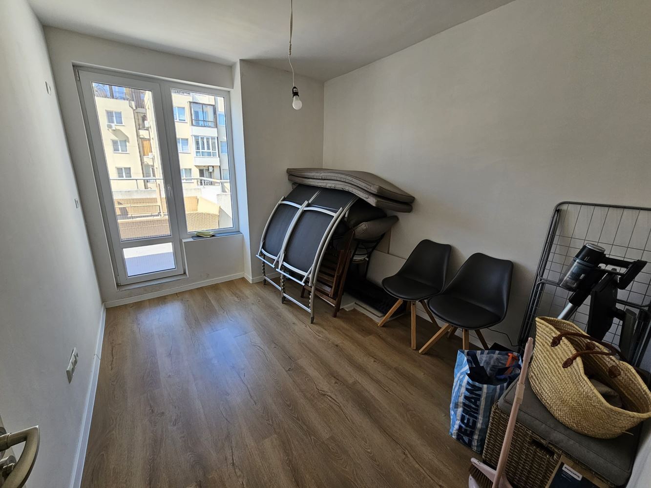 Prostorný a světlý byt se dvěma ložnicemi a dvěma velkými terasami v Meden Rudnik – ideální pro rodinu nebo investici