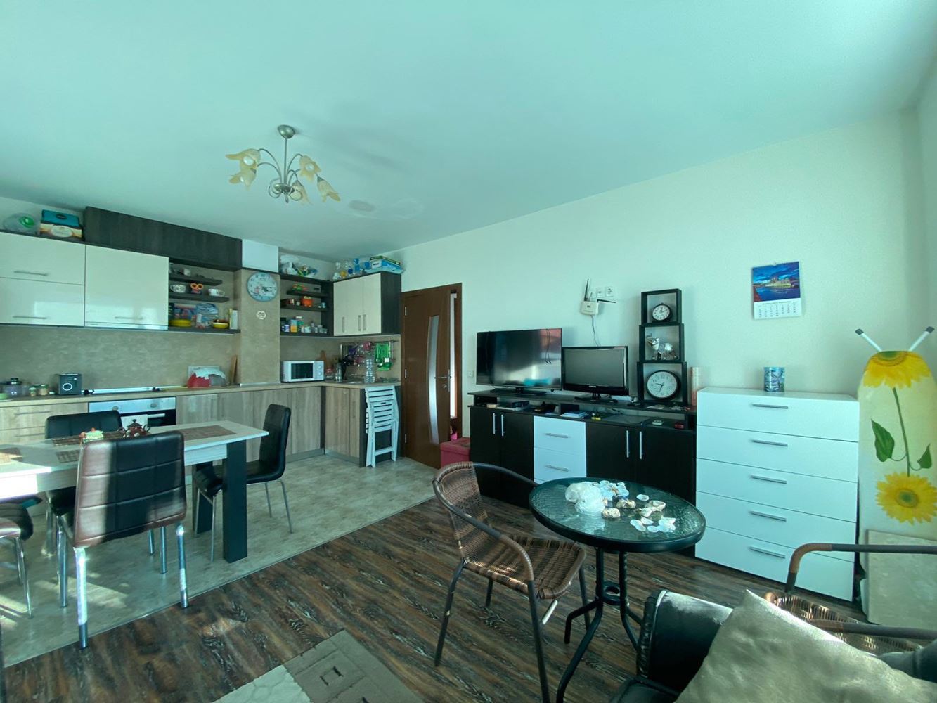Apartmán s jednou ložnicí ve Starém městě Pomorie – útulnost, pohodlí a přímořské kouzlo