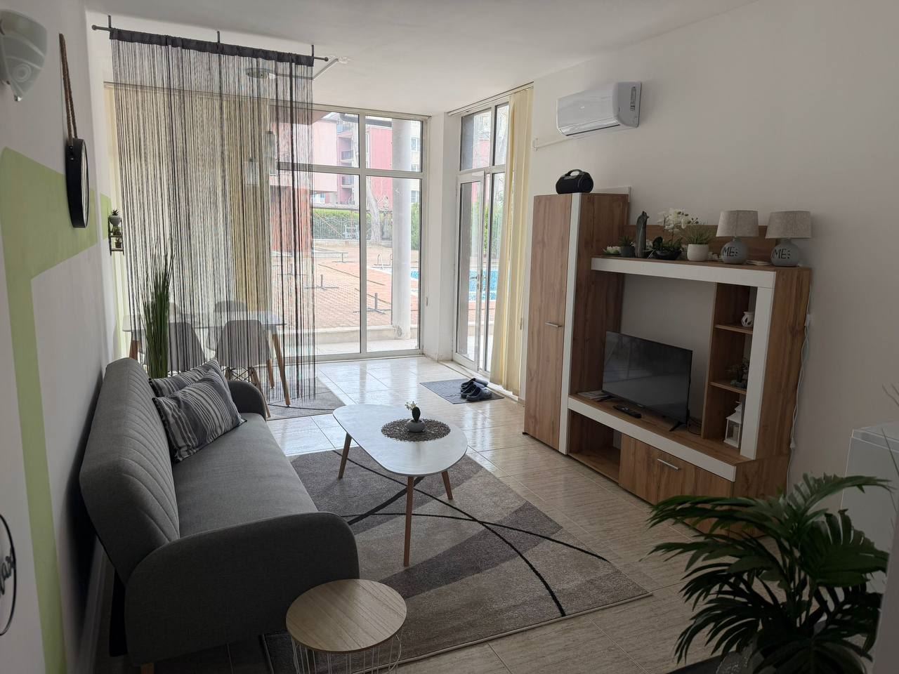 Byt s jednou ložnicí v Sunny Beach s vynikajícími vybaveními a blízko pláže