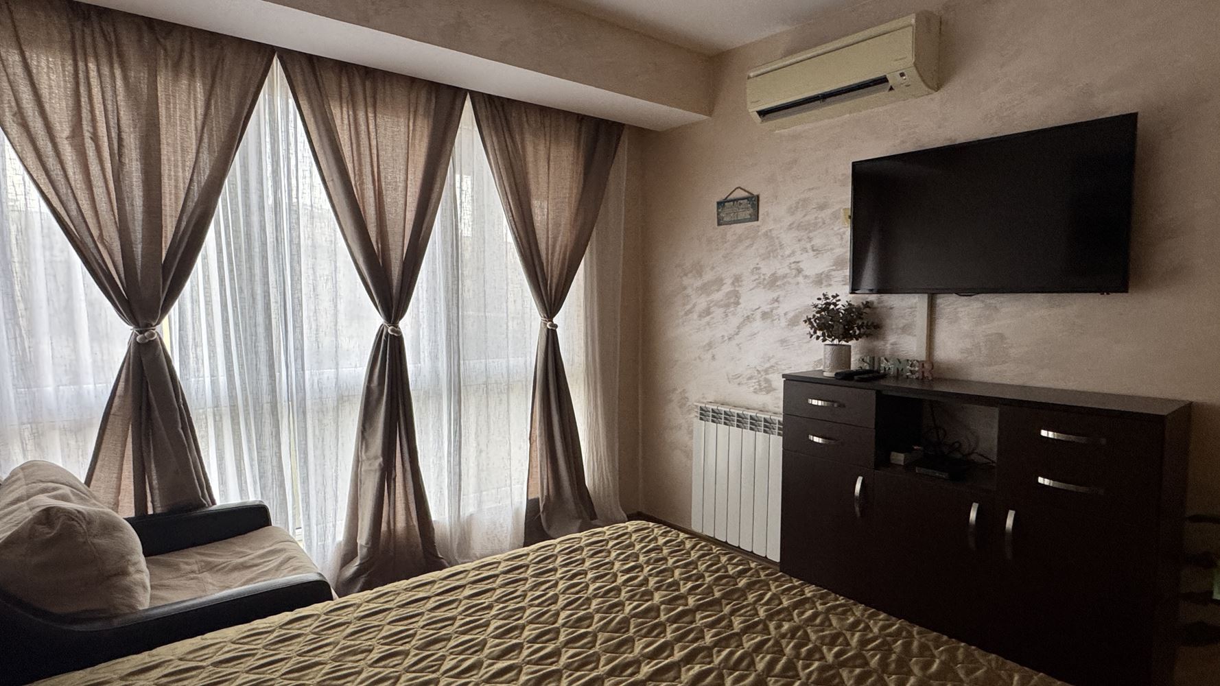 2-pokojový apartmán ve Starém Městě v Pomorí – bez poplatku za údržbu, výborná nemovitost v malebné lokalitě