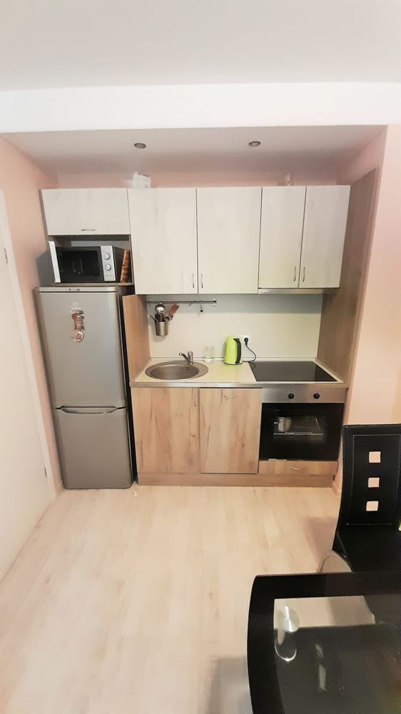 Apartmán s jednou ložnicí v prestižním komplexu v Slunečném pobřeží – komfort, vybavení a vynikající investice u moře
