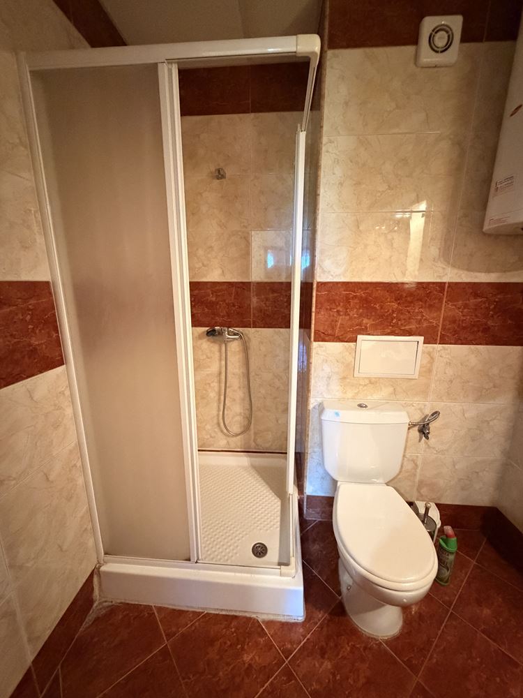 Absolutně první linie v Sveti Vlas! Prostorný apartmán s jednou ložnicí a nádherným výhledem na moře