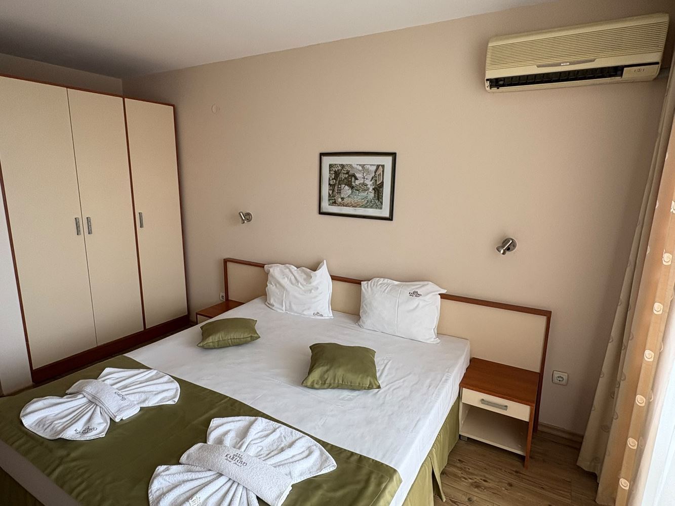 Apartmán s jednou ložnicí 300 m od moře ve Slunečném pobřeží – vynikající investice u moře