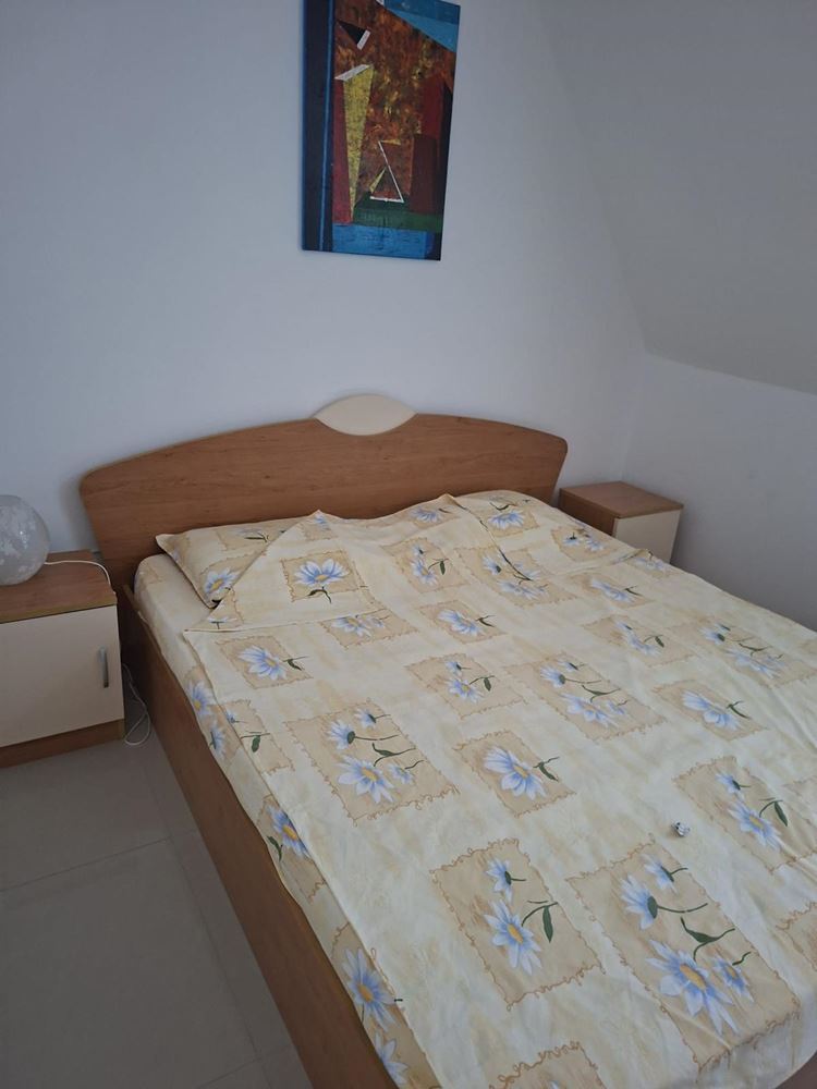 Panoramatický apartmán s jednou ložnicí a výhledem na moře v Ravdě – připraven k nastěhování