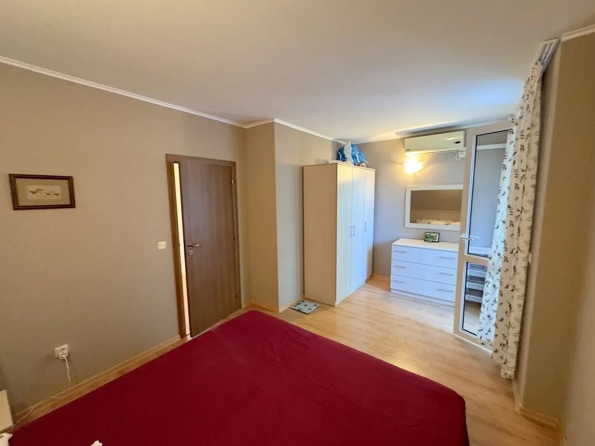 Dvouizbový apartmán s výhledem na moře v uzavřeném komplexu v Ravdě – 200 m od moře