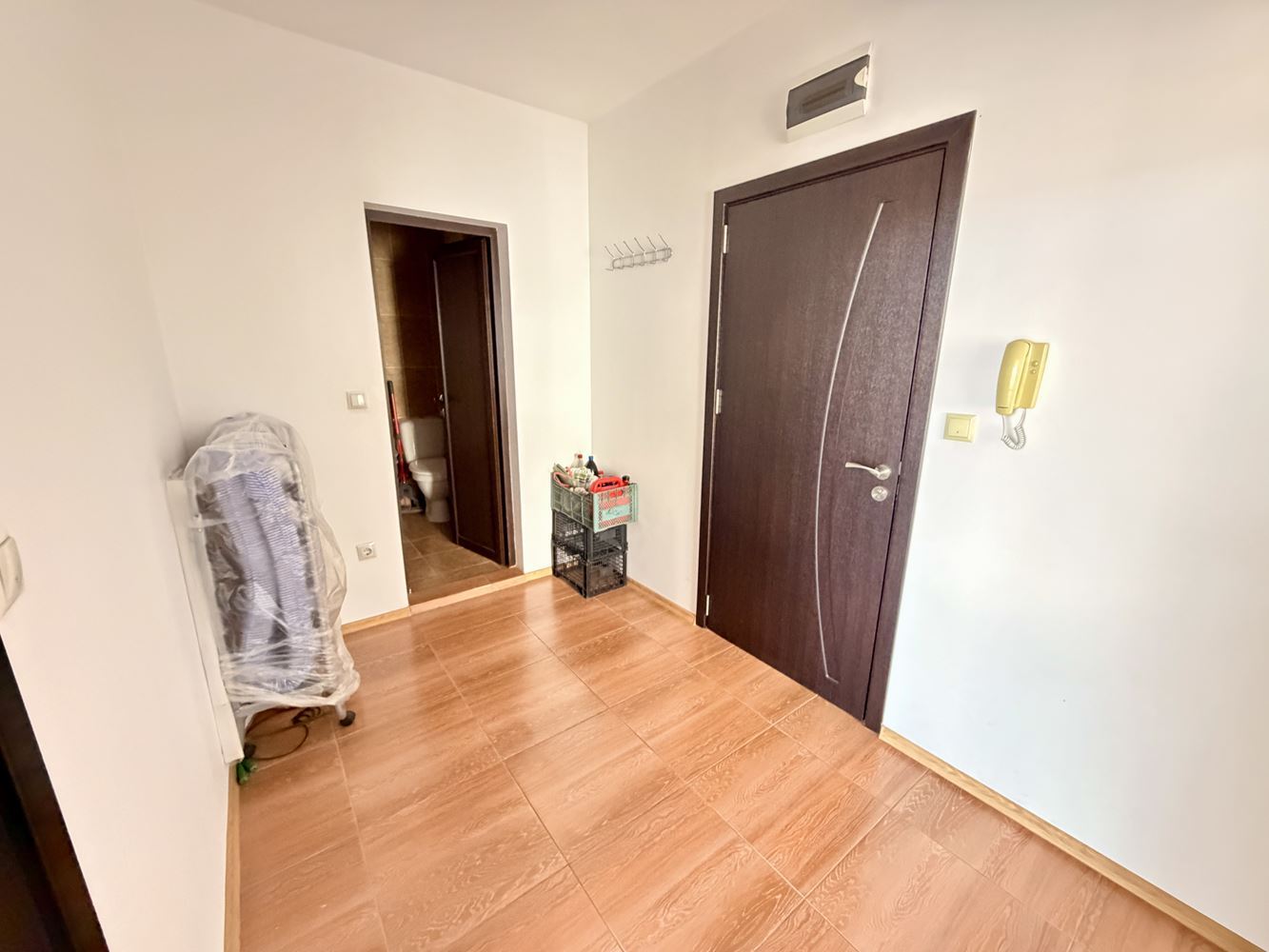 Prostorný apartmán s jednou ložnicí ve výborné lokalitě v čtvrti Černo More, Nesebar