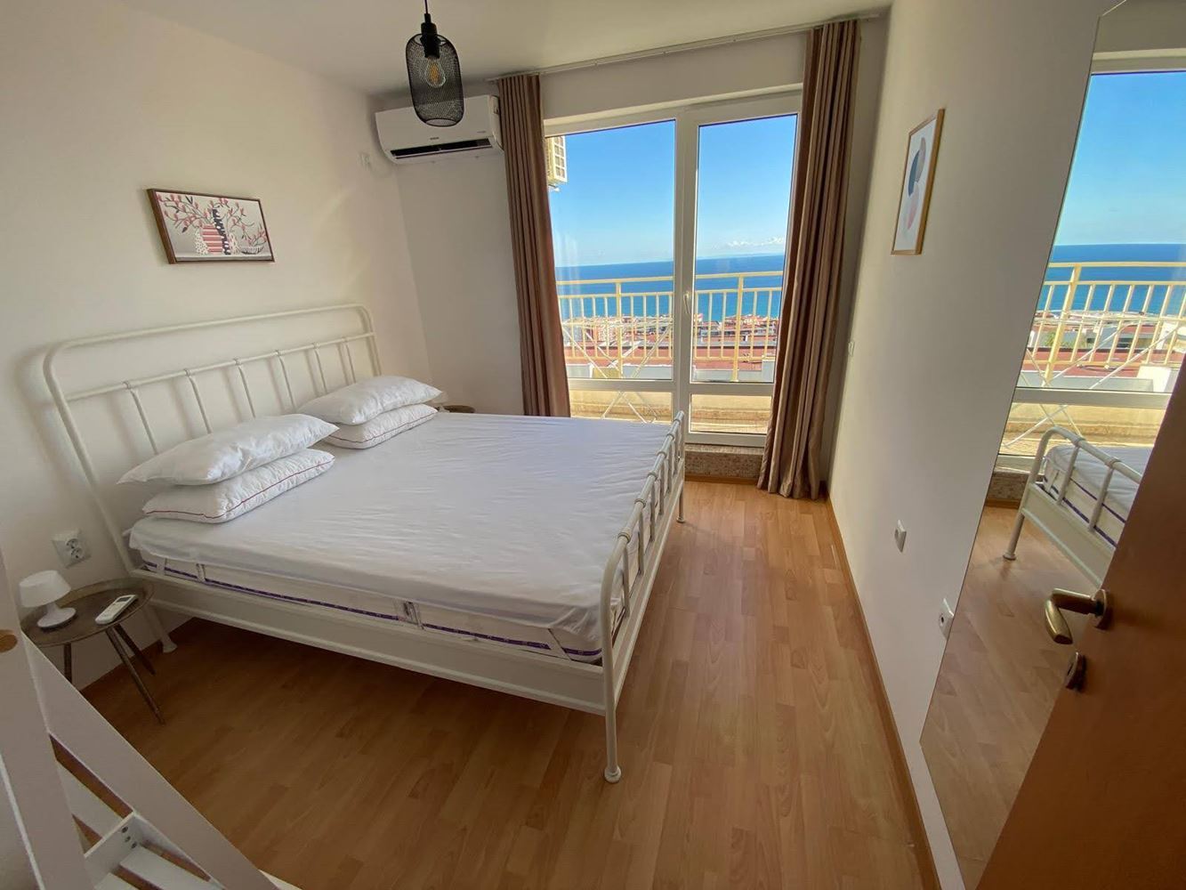 Byt s jednou ložnicí a panoramatickým výhledem na moře v luxusním komplexu s mnoha službami