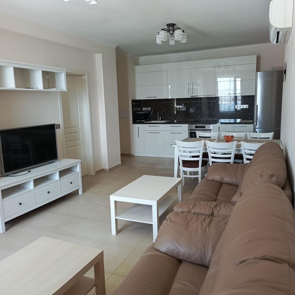 Prostorný apartmán s jednou ložnicí v Nesebaru – vynikající volba pro celoroční bydlení a investici