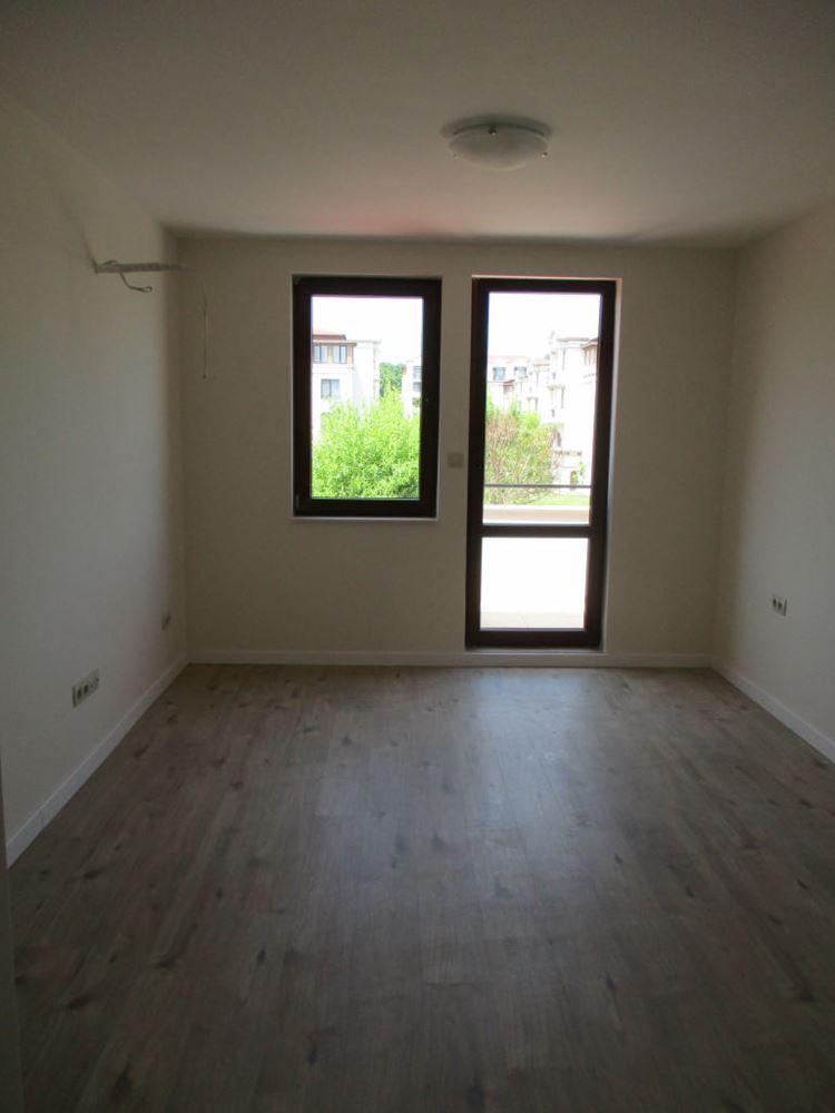 Dvoupodlažní řadový dům v komplexu „Green Life“, Sozopol – stylový život jen pár kroků od pláže