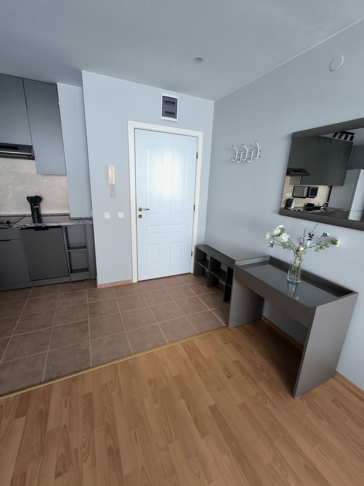 Luxusní apartmán s jednou ložnicí v první linii u moře ve Svetém Vlasu