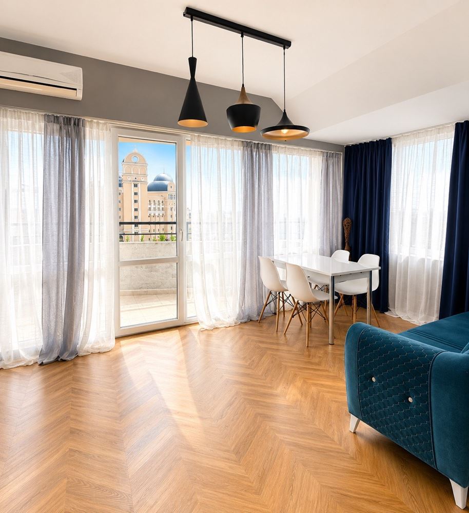 Útulný apartmán s jednou ložnicí a výhledem na moře ve Svatém Vlasu – klid, komfort a skvělá investice