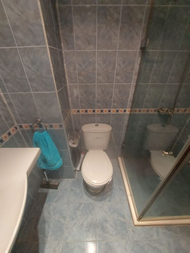 Prostorný dvoupokojový byt v přízemí s výhledem na bazén v Slunečném pobřeží – zařízený a připravený k nastěhování