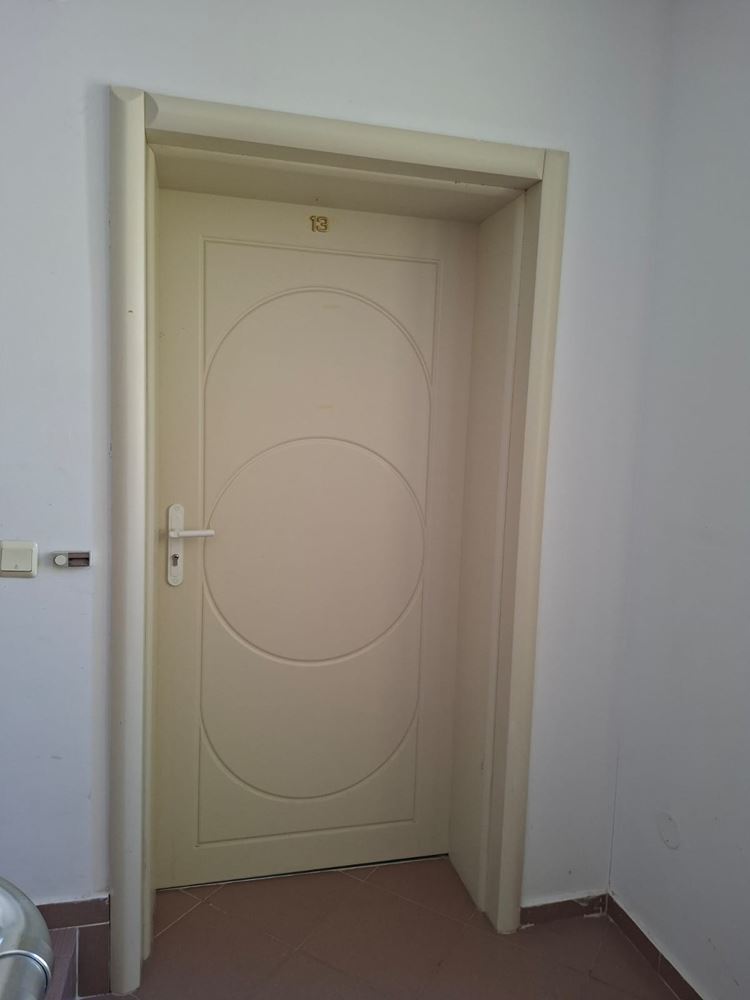 Apartmán s jednou ložnicí ve Sveti Vlas bez poplatku za údržbu – prostor, pohodlí a blízkost moře