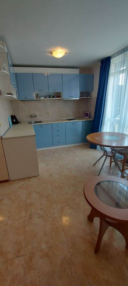 Prostorné zařízené studio v moderním komplexu pouhých 300 metrů od moře na Slunečném pobřeží