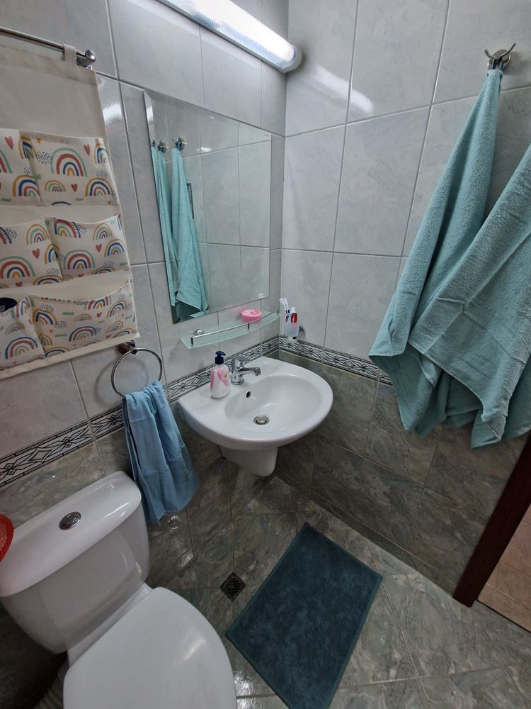 Moře a veškeré pohodlí na dosah – byt s jednou ložnicí 100 m od pláže v Slunečném pobřeží