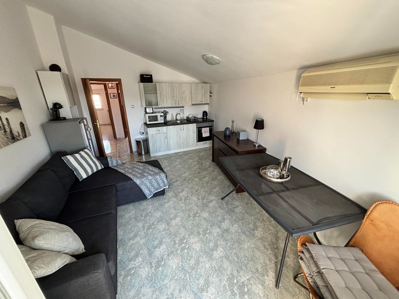 Apartmán se dvěma ložnicemi a panoramatickým výhledem na moře ve Sveti Vlas