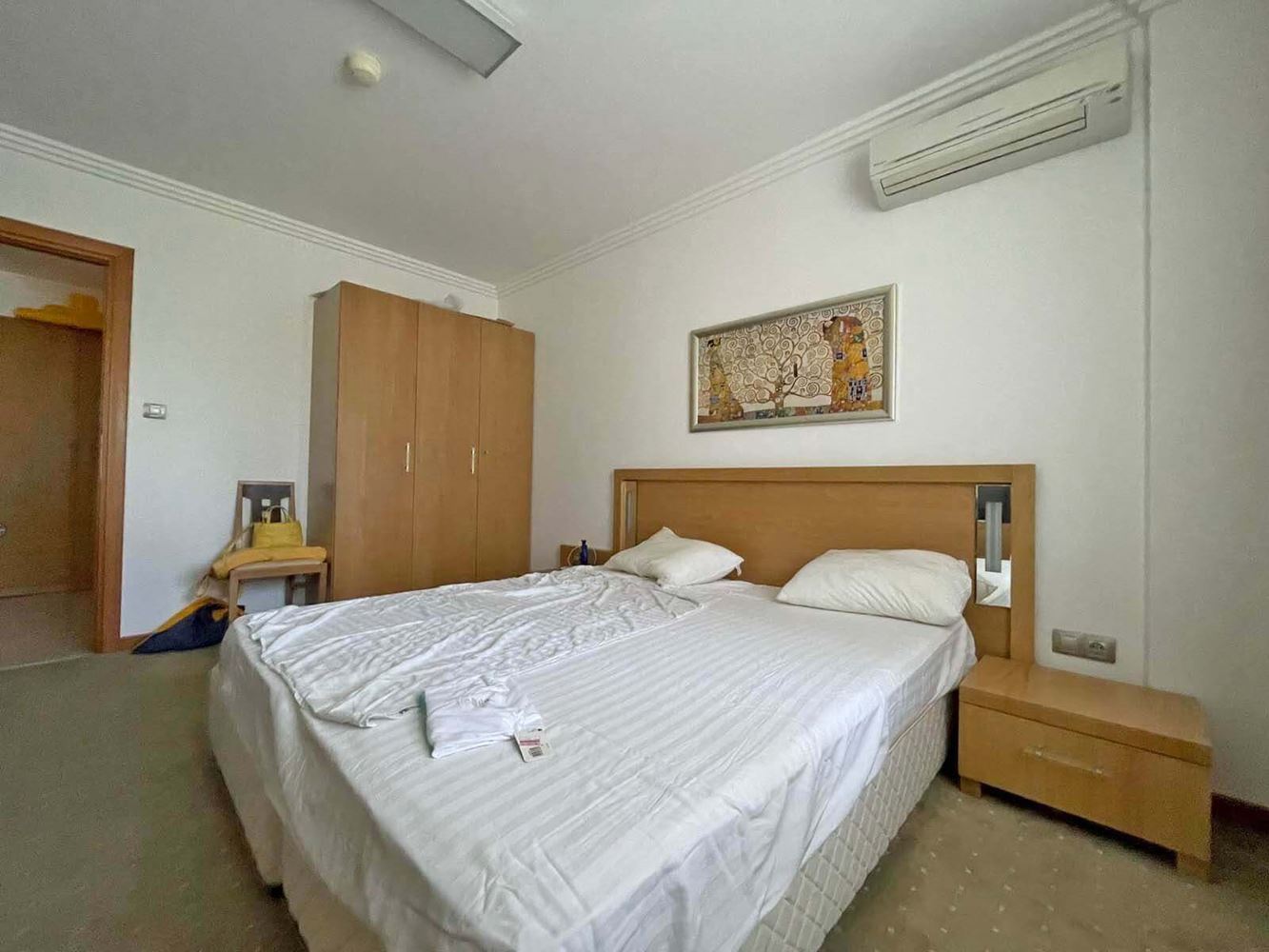 Vysoký standard a pestré vybavení – Skvělé dvoupokojové apartmá v luxusním komplexu přímo u moře v Ravda