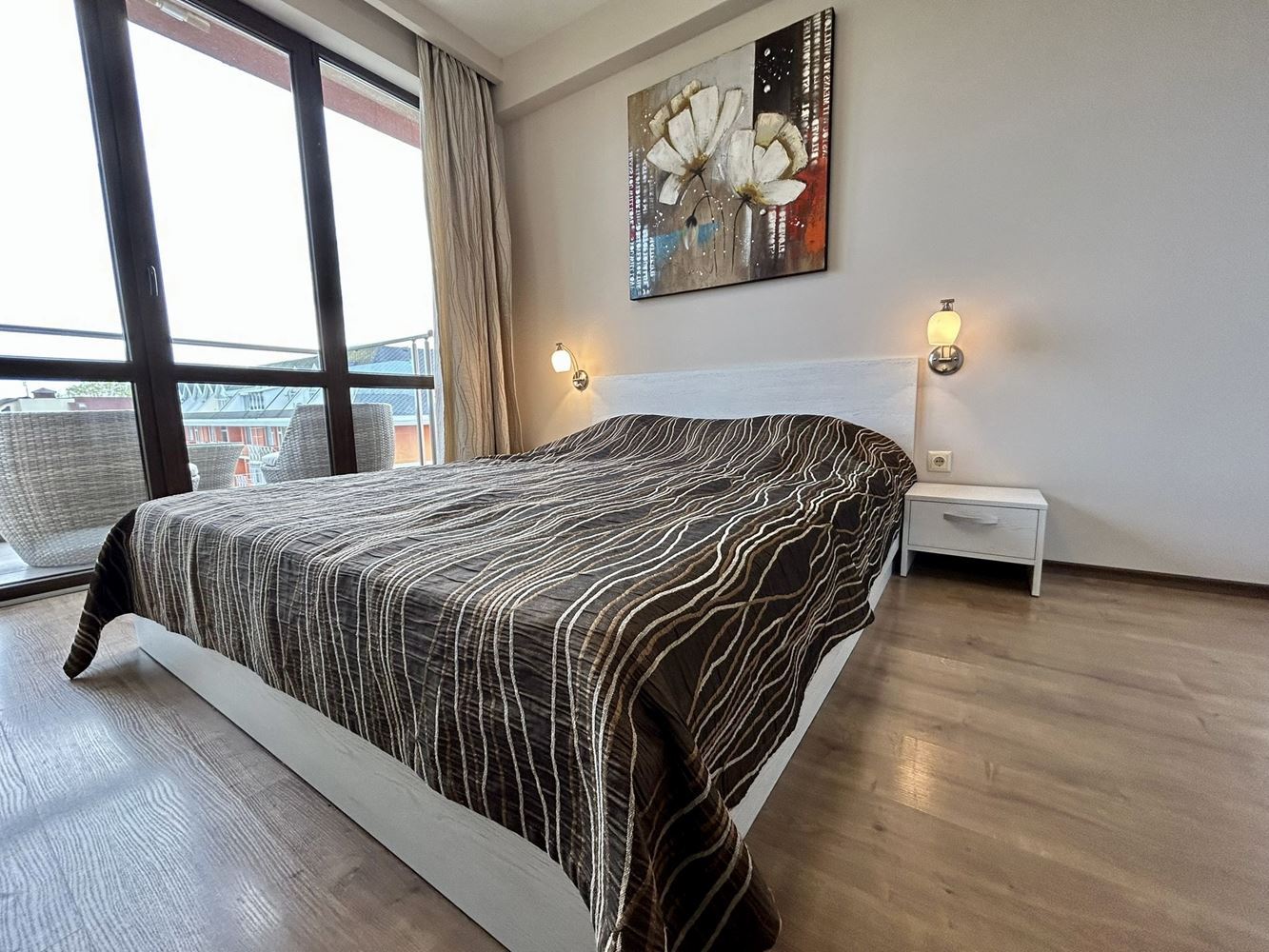 Moderní studio v prestižním komplexu na Slunečném pobřeží – ideální pro investici i komfortní bydlení