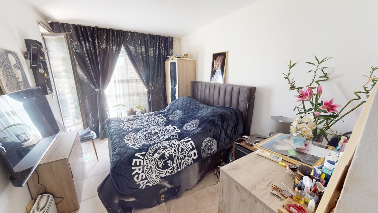 Krásný apartmán se dvěma ložnicemi a terasou ve Slunečném pobřeží