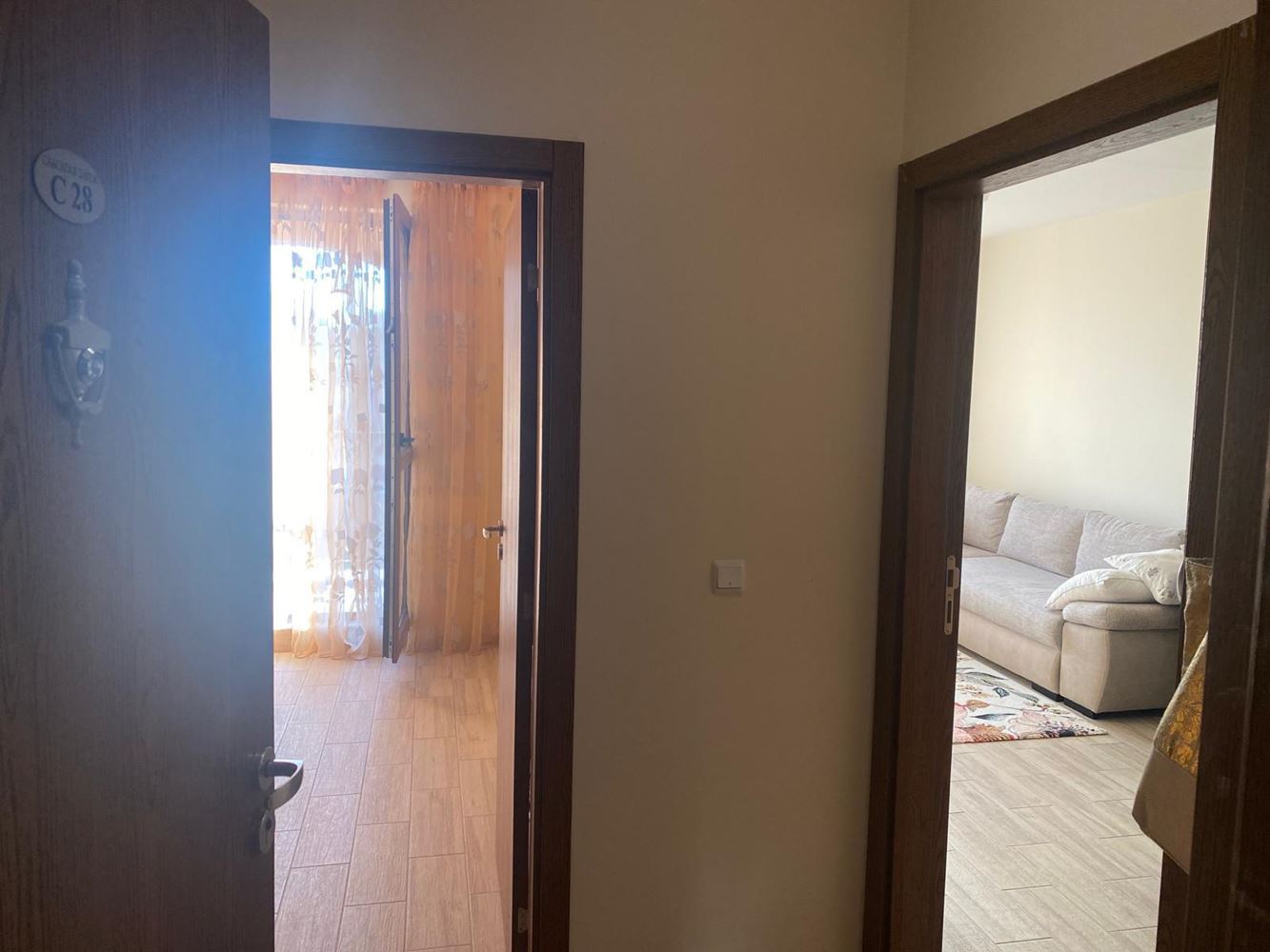 Krásný apartmán s jednou ložnicí v Ravdě s bazény a výborným vybavením – ideální pro dovolenou i investici