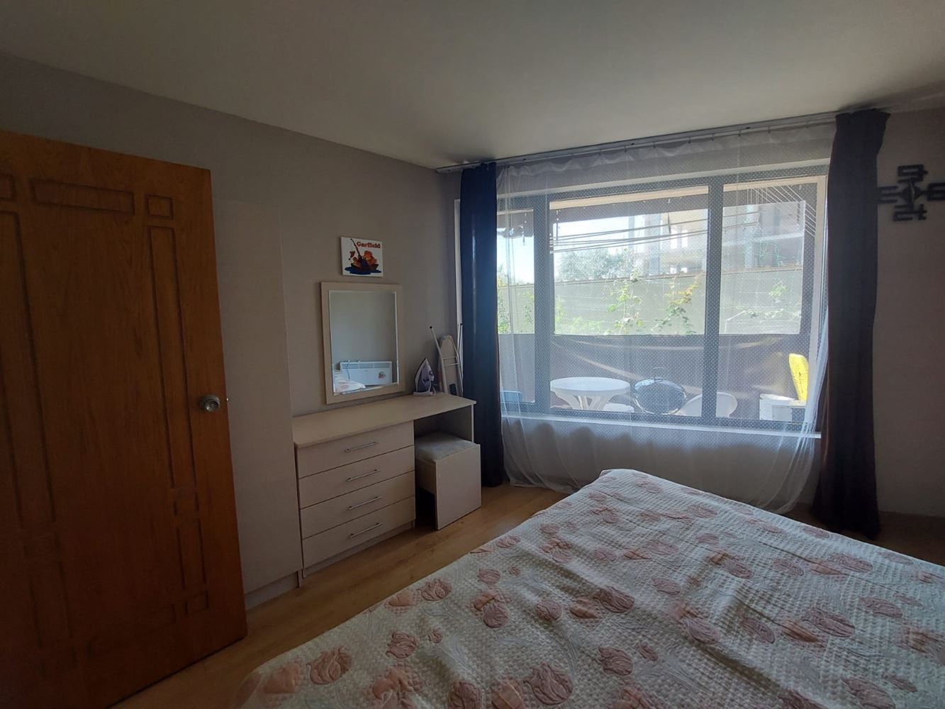 Prostorný byt s jednou ložnicí s vynikajícím vybavením – Slunečné pobřeží