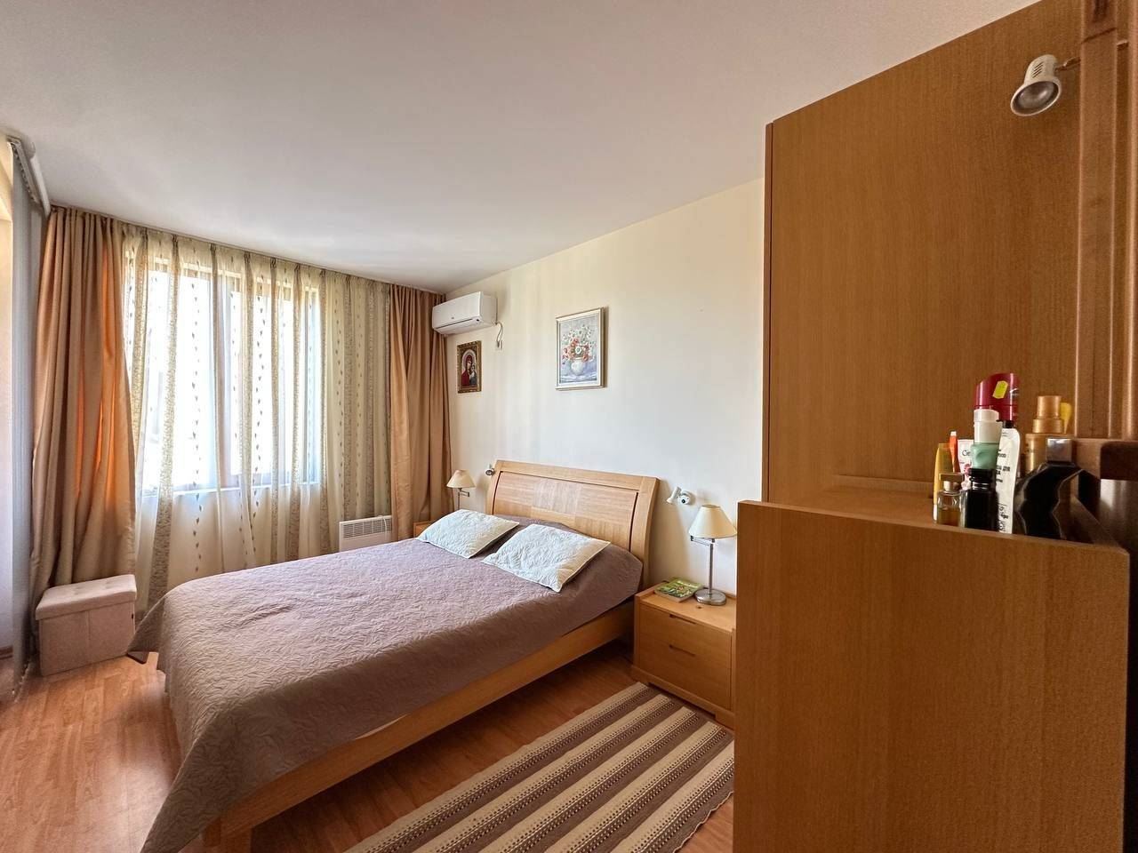 Sveti Vlas – plně zařízený apartmán v první linii s privátní pláží a atmosférou moře