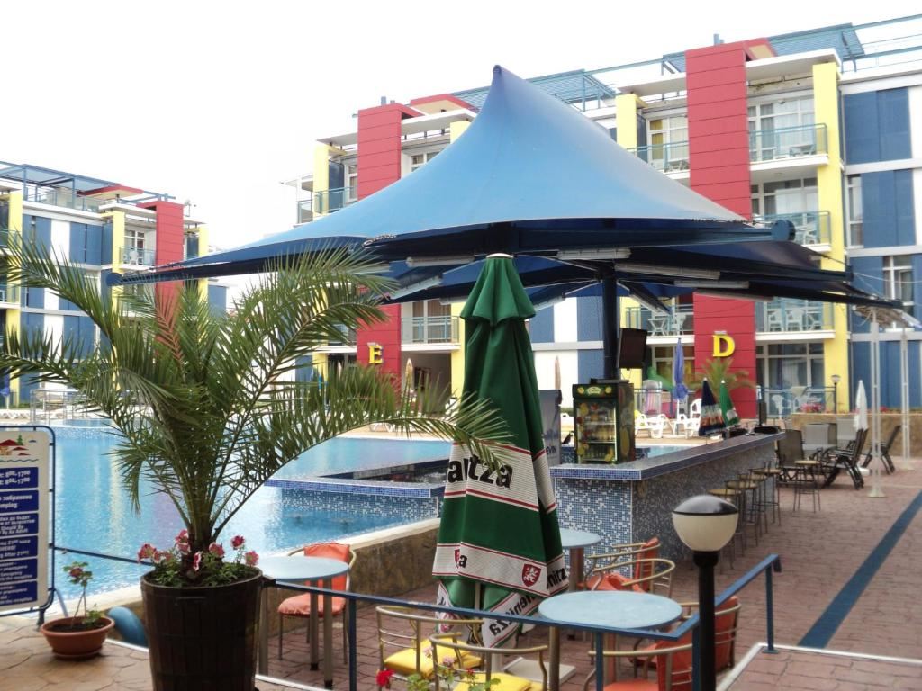 Prostorný byt s jednou ložnicí s Aktem 16 v Sunny Beach – komfort, styl a připravený k nastěhování