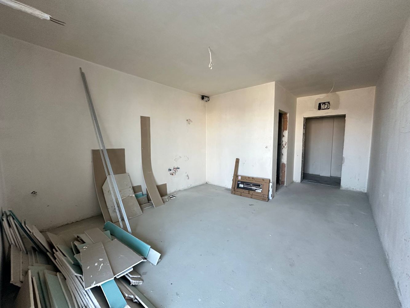 Nové přízemní studio 200 metrů od pláže v Nessebaru – komfort, styl a vynikající poloha