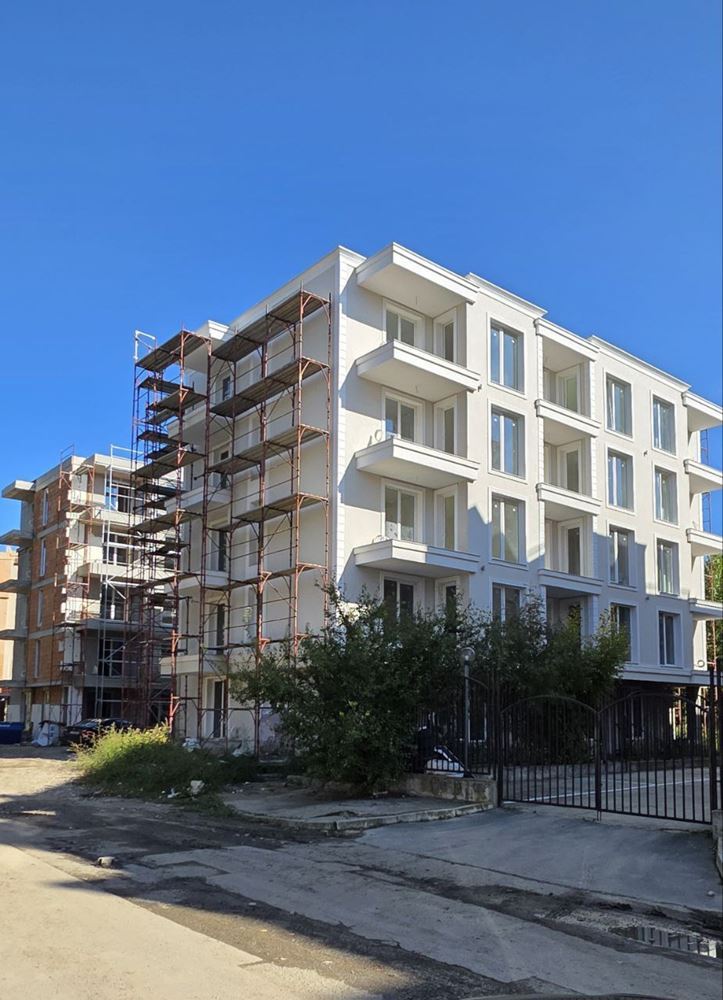 Moderní studio v nové budově – skvělá lokalita a bez poplatku za údržbu