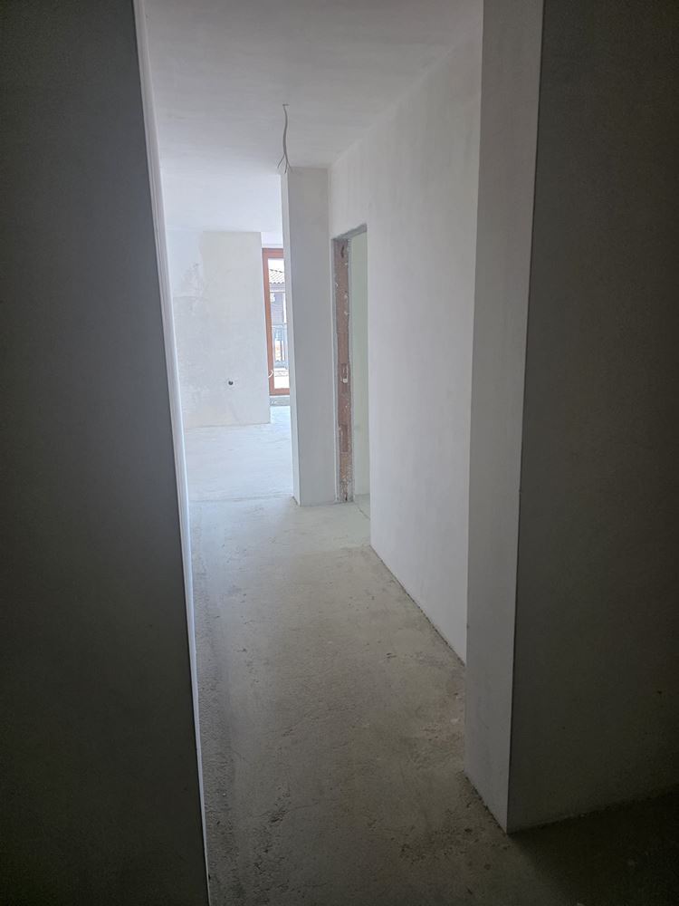 Prostorný apartmán se dvěma ložnicemi a výhledem na moře v komplexu u Sozopolu – pohodlí, příroda a klid v jednom