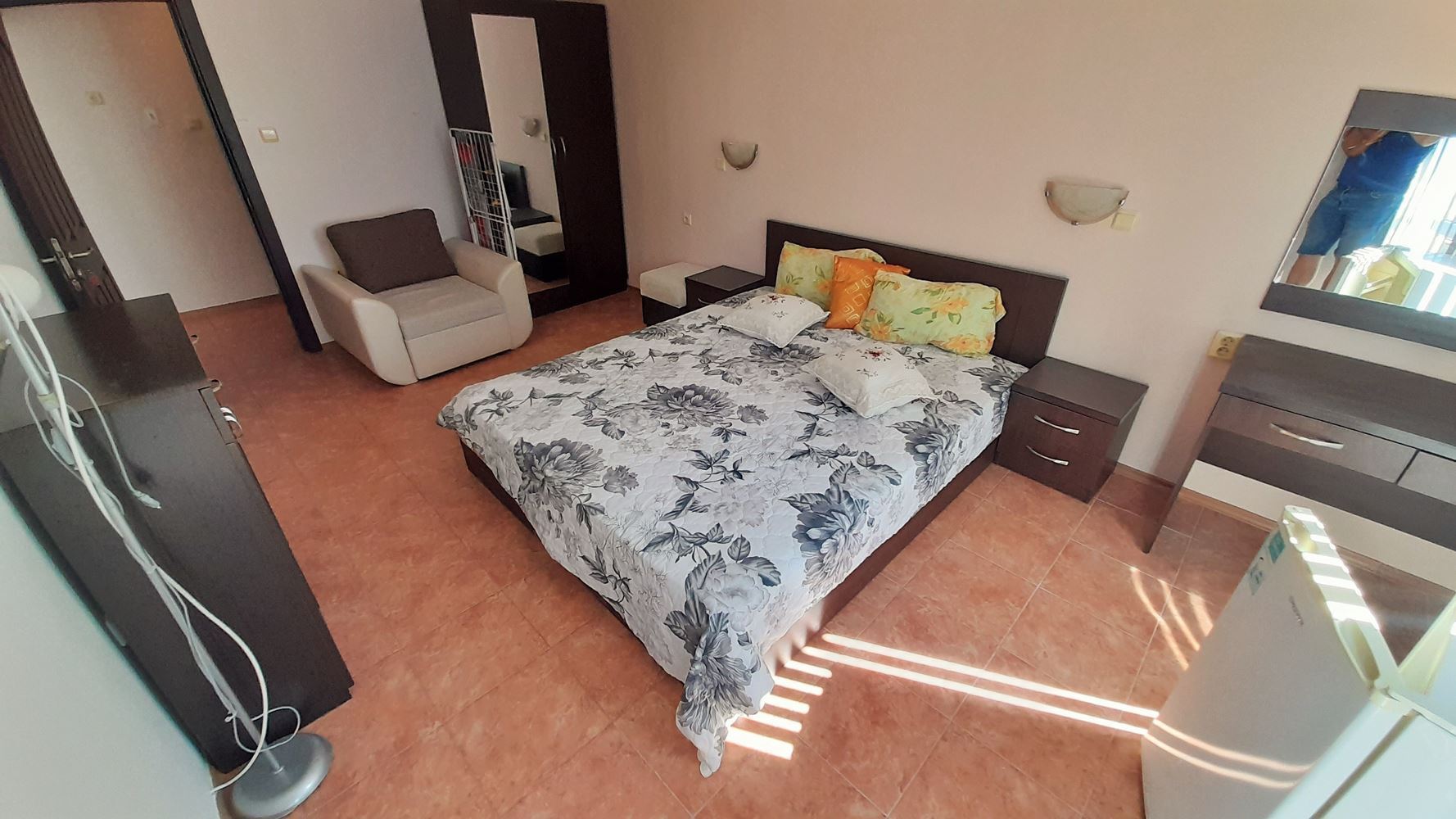 Připravený k bydlení apartmán s jednou ložnicí a nízkým poplatkem za údržbu v Sunny Beach
