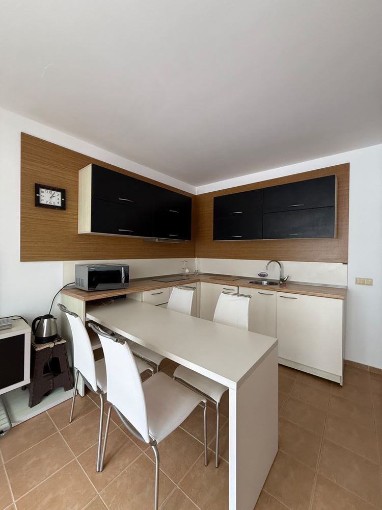 Zařízené studio 200 m od moře v Pomorie – praktická nemovitost s vynikající polohou