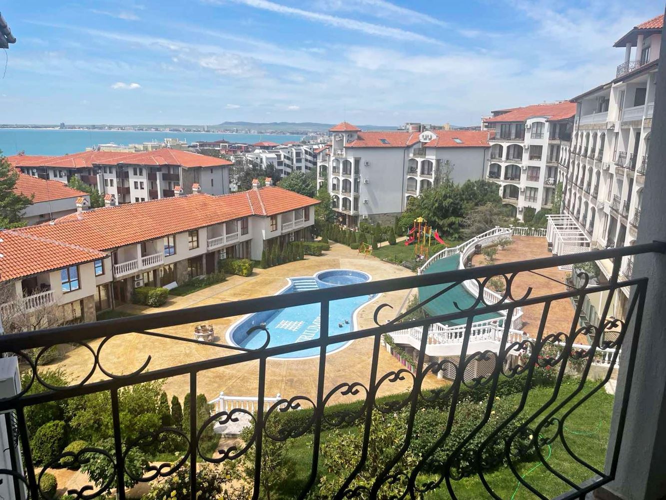 Prostorný apartmán s výhledem na moře ve Sveti Vlas