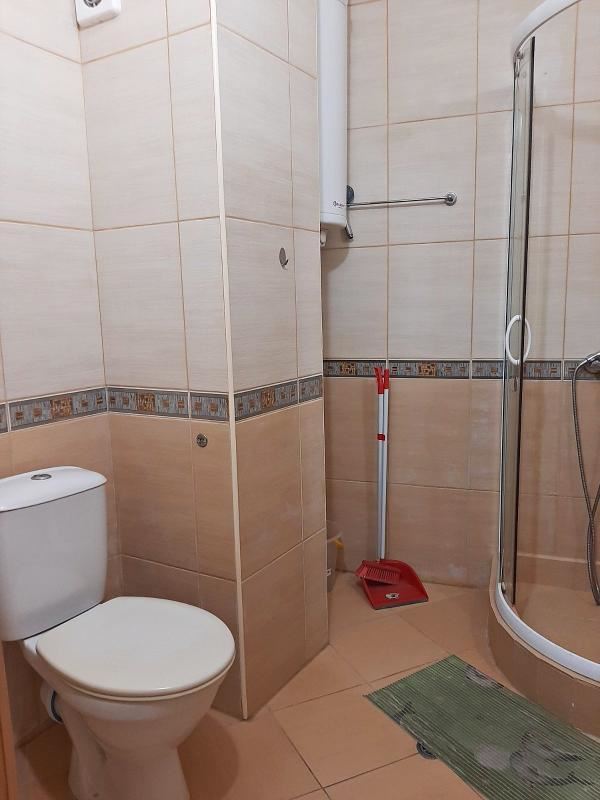 Prostorný apartmán s jednou ložnicí v top lokalitě v srdci Slunečného pobřeží