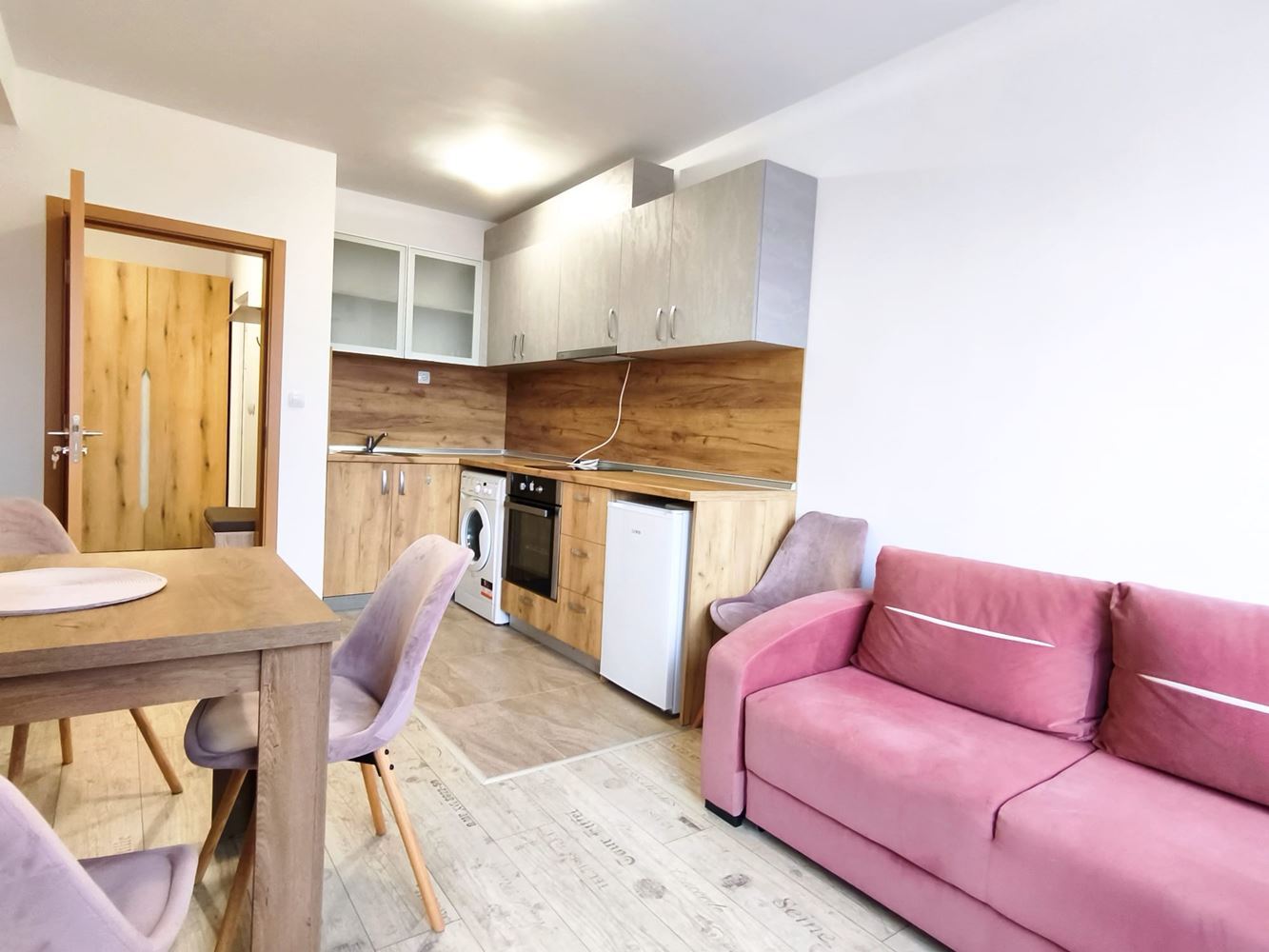 Útulný byt s jednou ložnicí v nové čtvrti Nesebaru – bez poplatku za údržbu