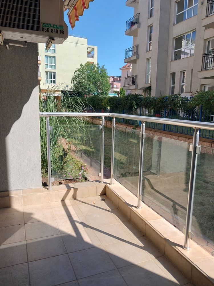 Klidné místo u Cacao Beach: apartmán s jednou ložnicí a dvěma terasami v jižní části Slunečného pobřeží