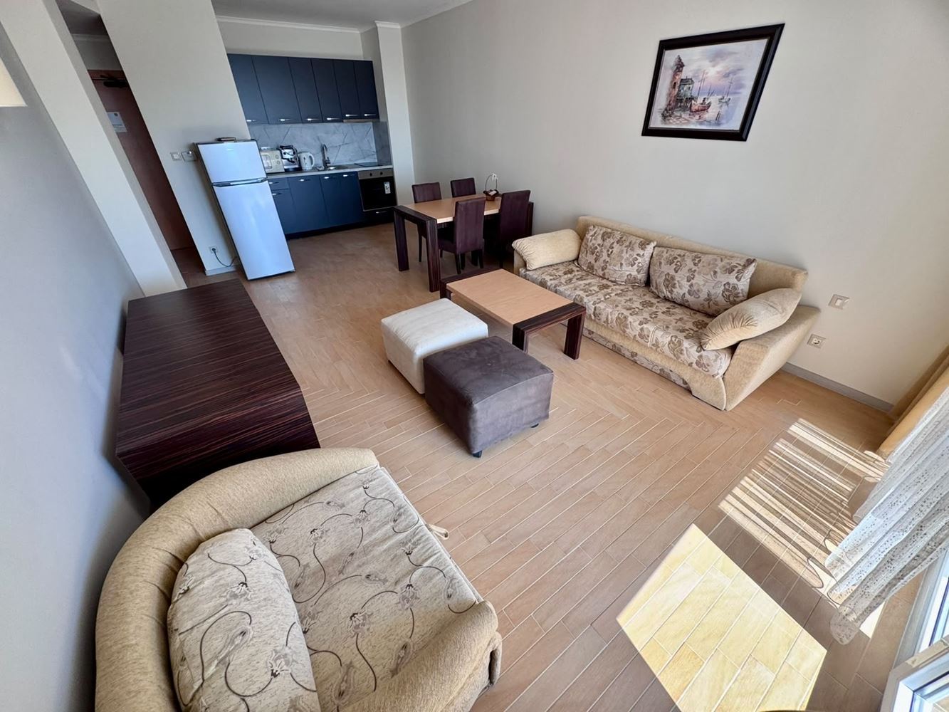 Luxusní apartmán u moře s panoramatickým výhledem v prestižním komplexu na Slunečném pobřeží
