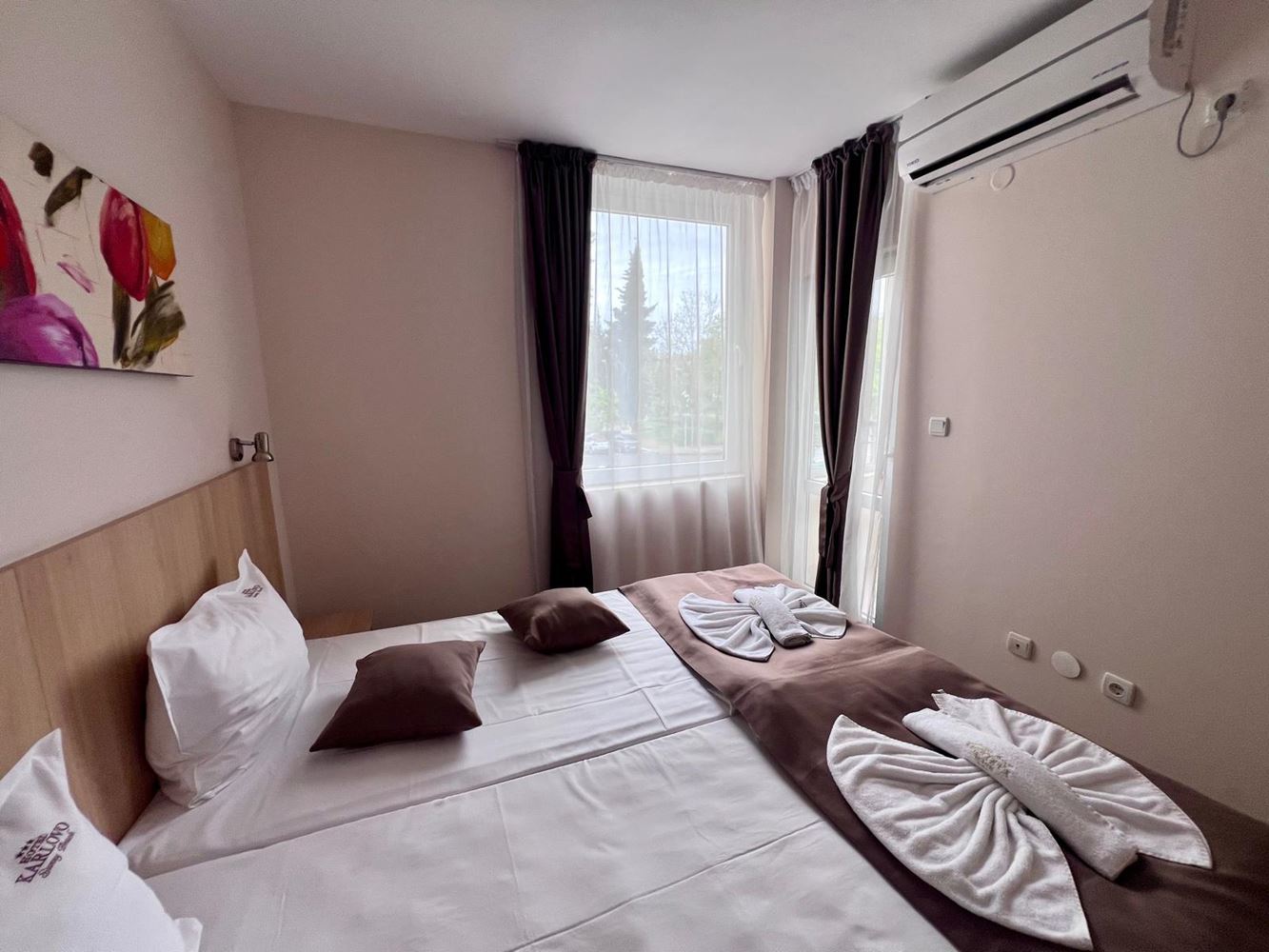 Dvoupokojový apartmán 300 metrů od moře na Slunečném pobřeží – skvělá investice s vysokým potenciálem