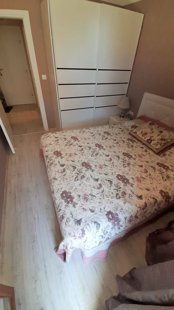 Luxusní byt s bohatou infrastrukturou a wellness centrem ve Slunečném pobřeží