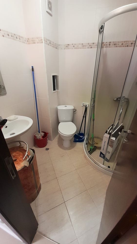 Prostorný apartmán s jednou ložnicí ve Slunečném pobřeží – pohodlí, zeleň a skvělé podmínky pro dovolenou