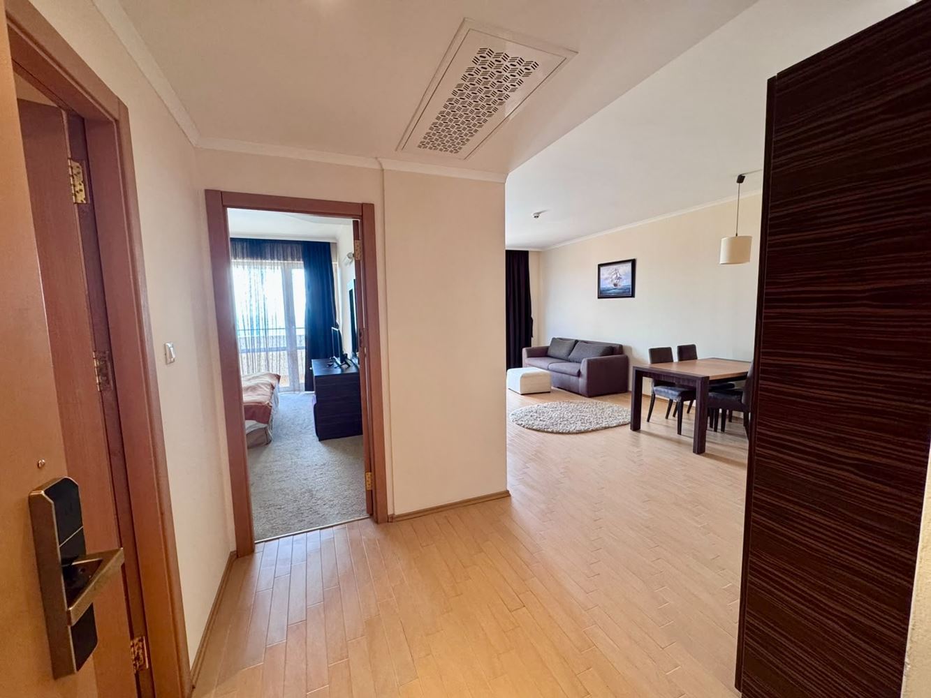 Apartmán s jednou ložnicí v první linii s panoramatickým výhledem na moře na Slunečném pobřeží