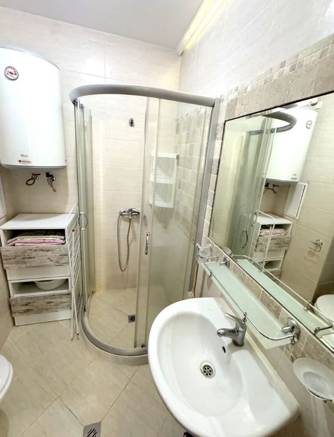 Stylové studio s přístupem do dvora v luxusním komplexu na Slunečném pobřeží