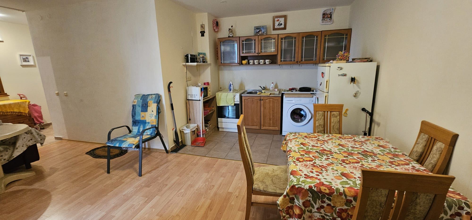 Harmonie komfortu a vybavení – byt s jednou ložnicí v srdci Slunečného pobřeží