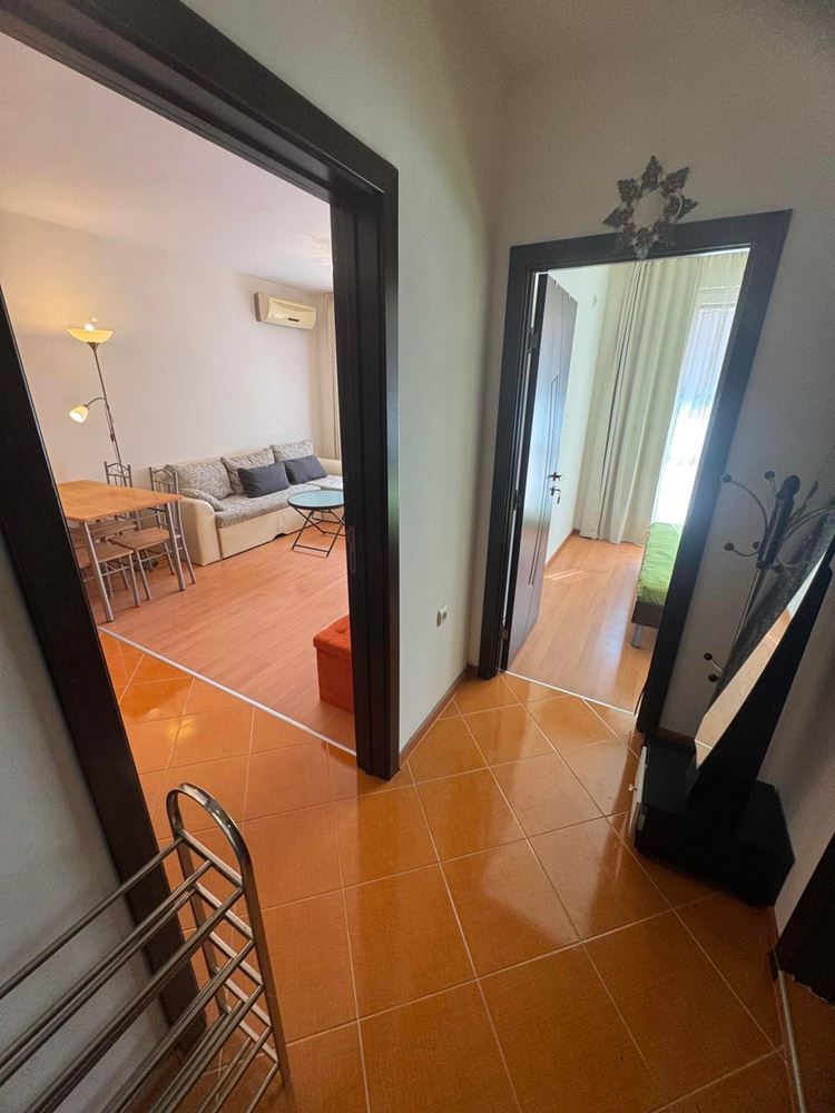 Přízemní byt s jednou ložnicí ve Starém městě Pomorie – blízko moře